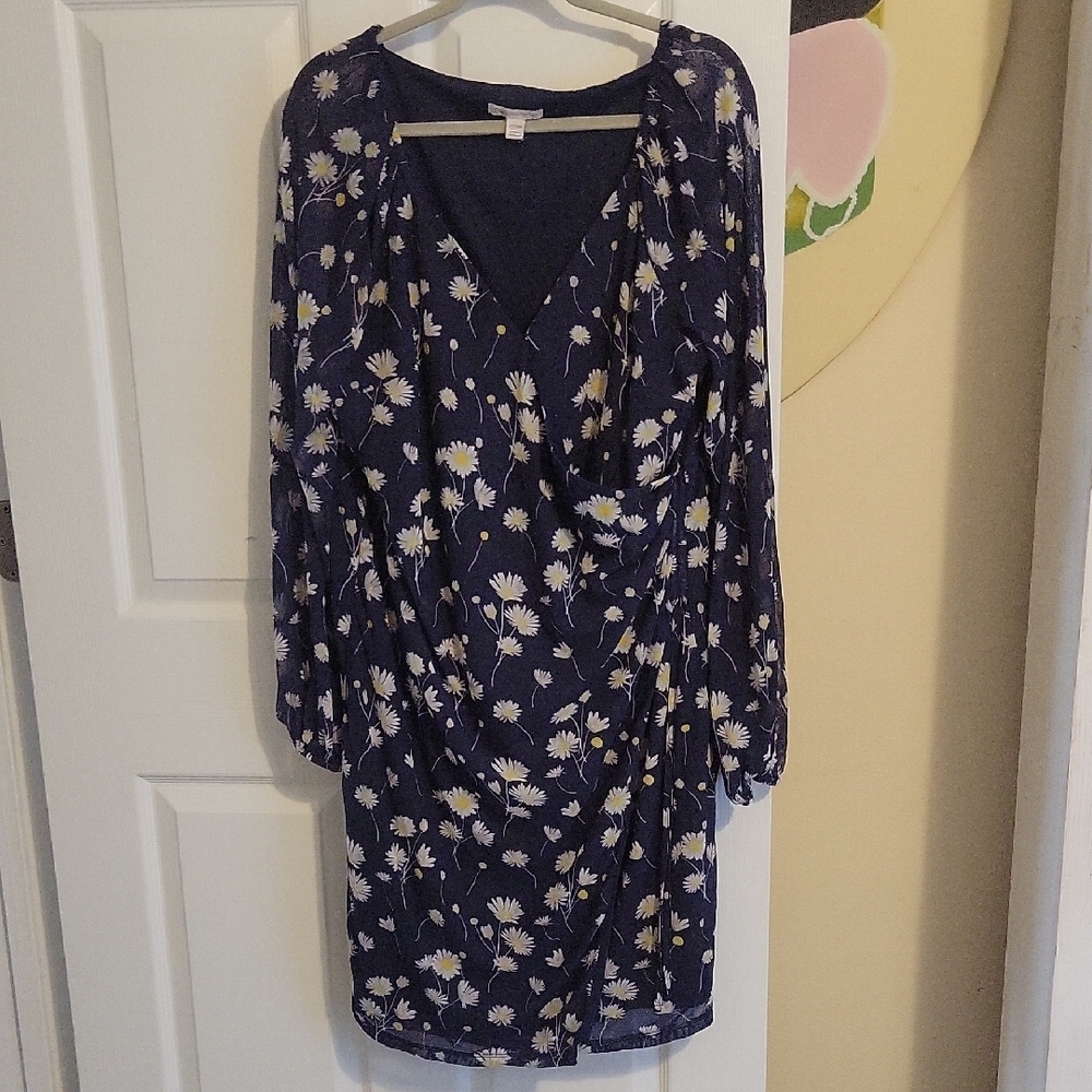 Cato Dark Blue Cottagecorp Daisy Print lined faux wrap Long Sleeve Dress sz22/24